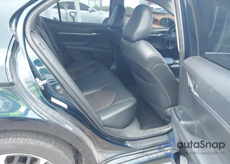 2018 Toyota Camry Se from USA, damaged, VIN 4T1B11HK9JU639162